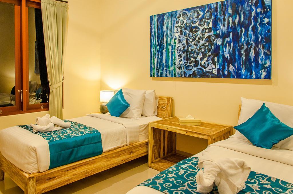 Villa Tepi Sungai Легиан Номер фото